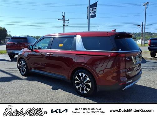 2023 Kia Carnival EX
