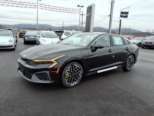 Aurora Black Pearl 2026 Kia K5 GT