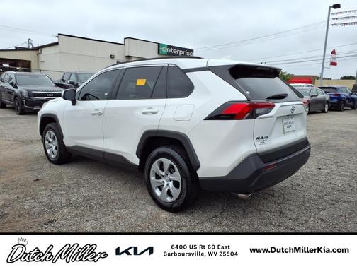 2021 Toyota RAV4 LE