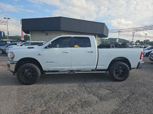 2019 RAM 2500 Big Horn Crew Cab 4x4 6'4' Box