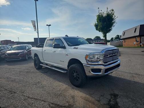 2019 RAM 2500 Big Horn Crew Cab 4x4 6'4' Box