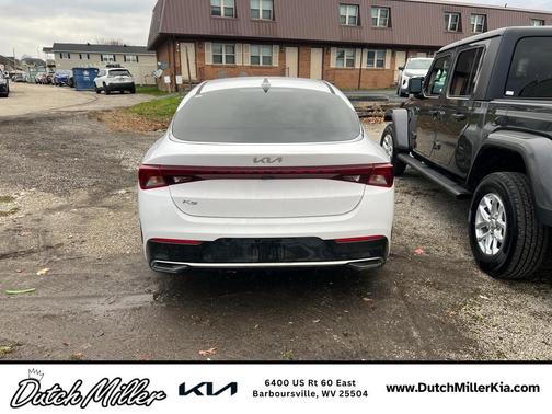 2022 Kia K5 LXS
