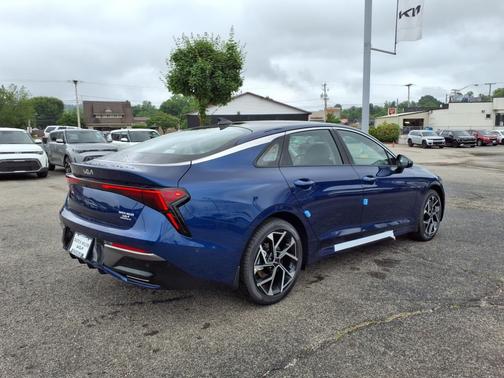 2025 Kia K5 EX