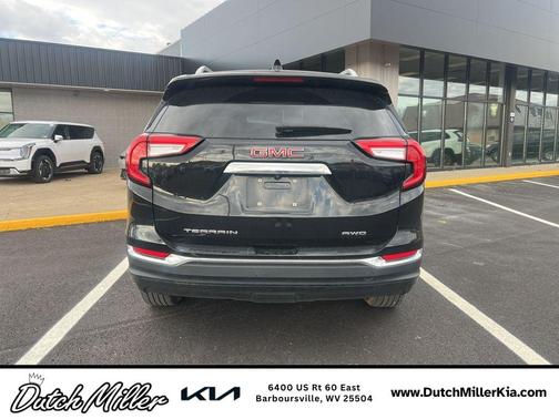 2024 GMC Terrain SLT