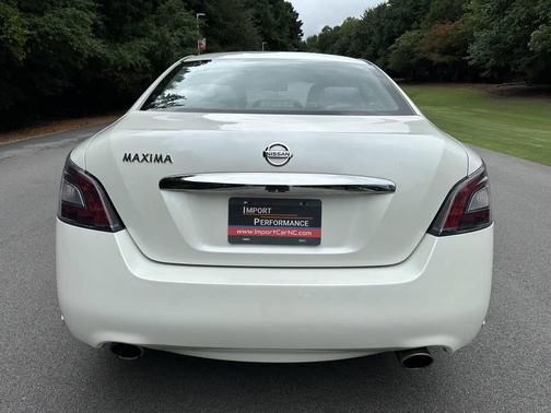 2014 Nissan Maxima S