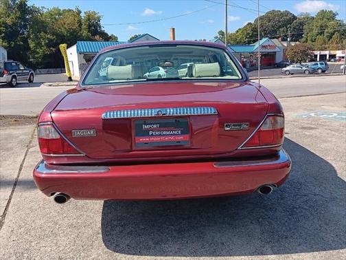 2000 Jaguar XJ Vanden Plas