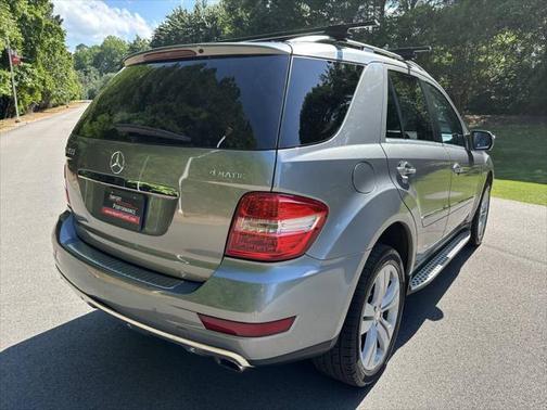 2010 Mercedes-Benz M-Class 4MATIC
