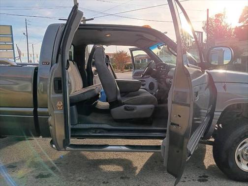 2002 Dodge Ram 2500 SLT Quad Cab