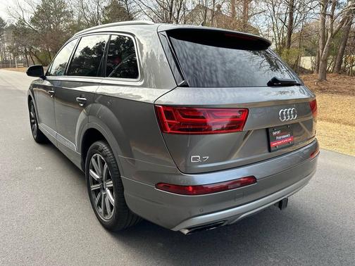 2018 Audi Q7 3.0T Premium Plus