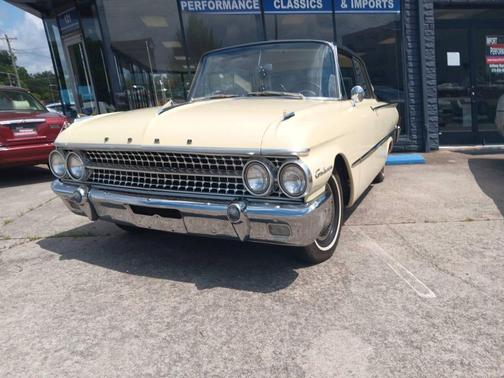 1961 Ford Galaxie Base