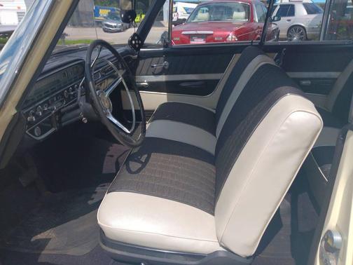 1961 Ford Galaxie Base