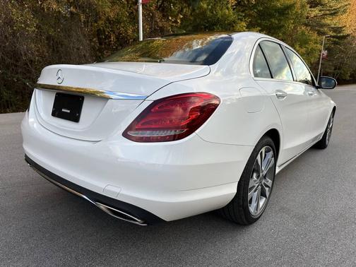 2018 Mercedes-Benz C-Class C 300 4dr Sedan