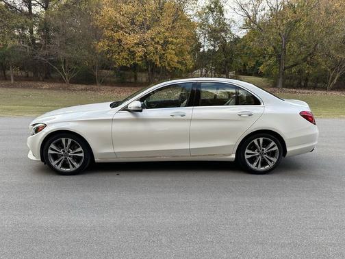 2018 Mercedes-Benz C-Class C 300 4dr Sedan