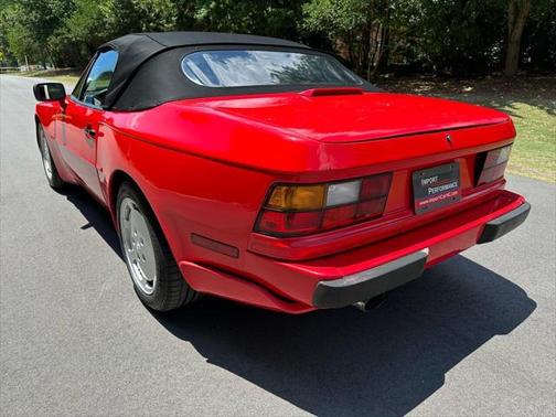 Red 1990 Porsche 944 S2 2dr Convertible