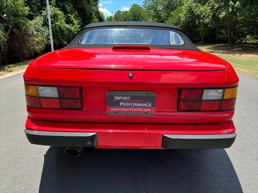 Red 1990 Porsche 944 S2 2dr Convertible