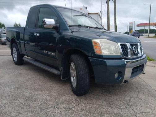 2005 Nissan Titan LE King Cab