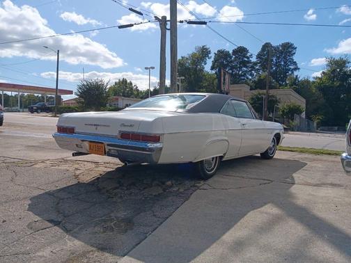 1966 Chevrolet Impala Base