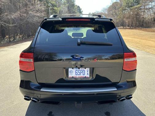 2009 Porsche Cayenne GTS