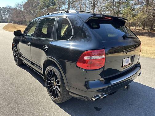 2009 Porsche Cayenne GTS