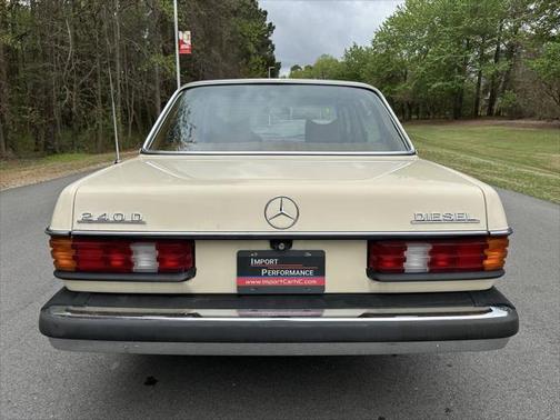 1978 Mercedes-Benz 240D 240D