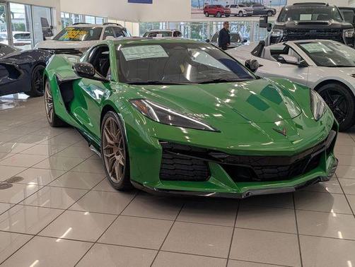 Green Metallic 2026 Chevrolet Corvette Z06
