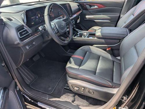 Mosaic Black Metallic 2026 Chevrolet Traverse RS