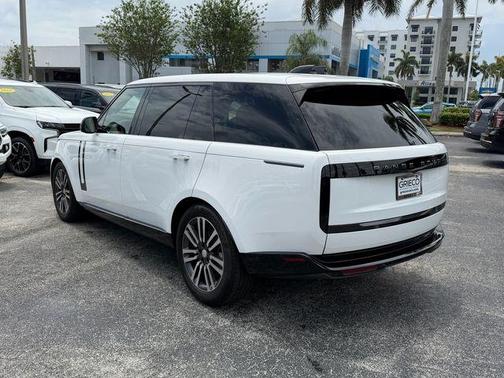 Fuji White 2025 Land Rover Range Rover P530 SE 7 Seat
