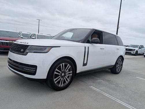 Fuji White 2025 Land Rover Range Rover P530 SE 7 Seat