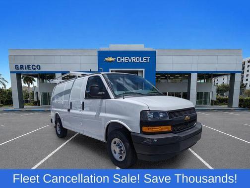 Summit White 2025 Chevrolet Express 2500 Work Van