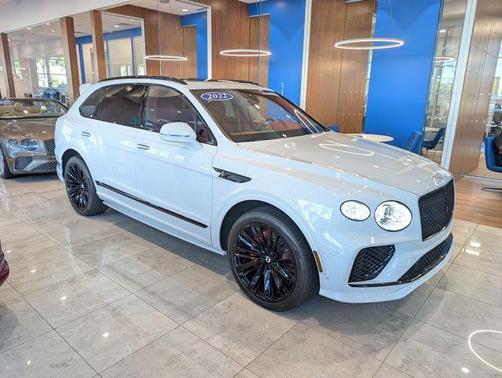 White 2022 Bentley Bentayga Speed