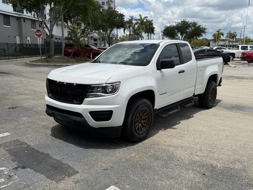 Summit White 2016 Chevrolet Colorado WT