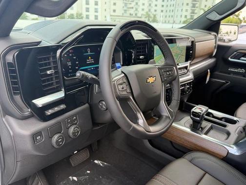 Polar White 2026 Chevrolet Silverado 1500 High Country