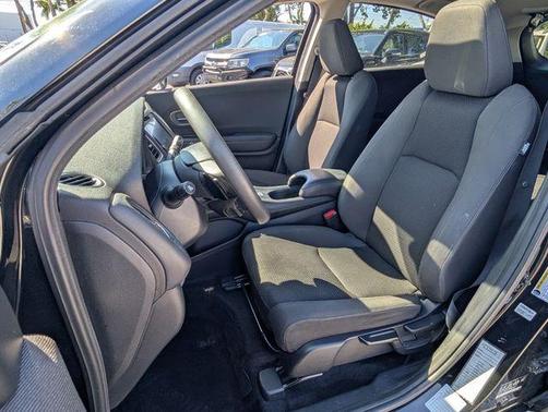 Crystal Black Pearl 2022 Honda HR-V EX