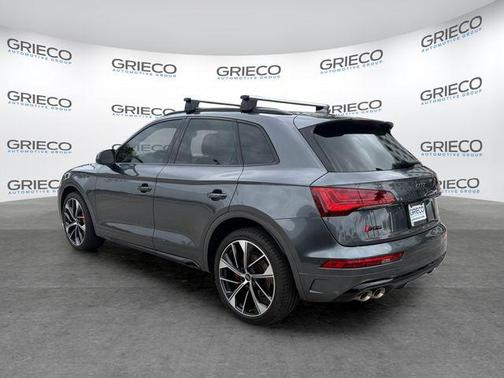 Daytona Gray Pearl Effect 2024 Audi SQ5 3.0T Premium Plus