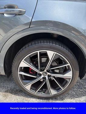 Daytona Gray Pearl Effect 2024 Audi SQ5 3.0T Premium Plus