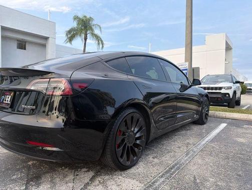 Black 2022 Tesla Model 3 Performance