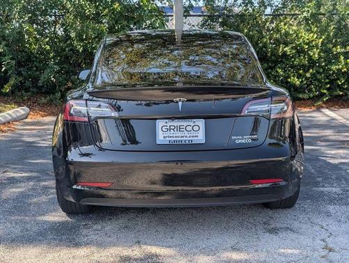 Black 2022 Tesla Model 3 Performance
