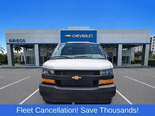 Summit White 2025 Chevrolet Express 2500 Work Van