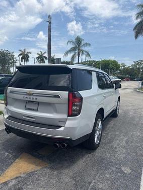 Iridescent Pearl Tricoat 2023 Chevrolet Tahoe High Country