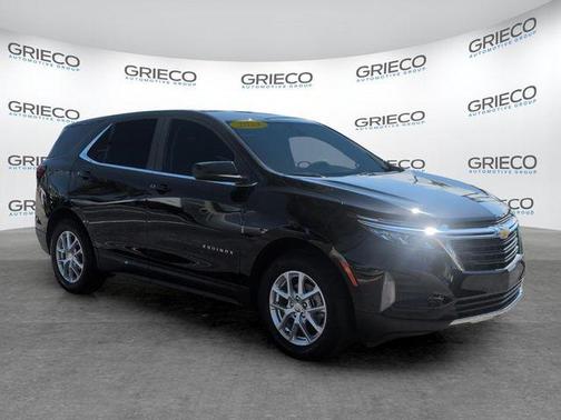 Mosaic Black Metallic 2024 Chevrolet Equinox LT