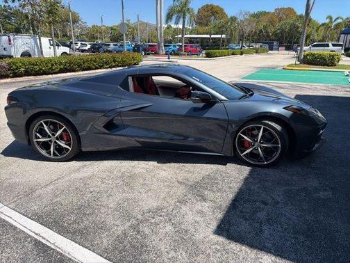 Shadow Gray Metallic 2021 Chevrolet Corvette Stingray w/2LT