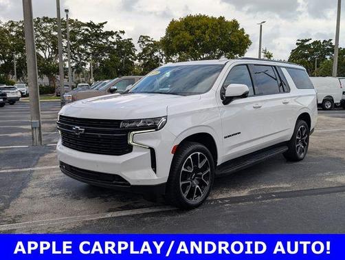 Summit White 2023 Chevrolet Suburban RST