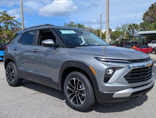 Sterling Gray Metallic 2026 Chevrolet Trailblazer LT