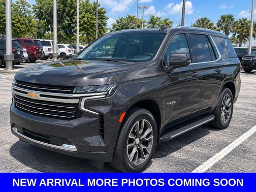 Dark Ash Metallic 2022 Chevrolet Tahoe LT