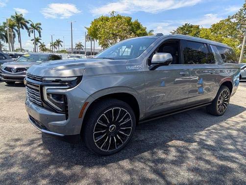 Sterling Gray Metallic 2026 Chevrolet Suburban High Country