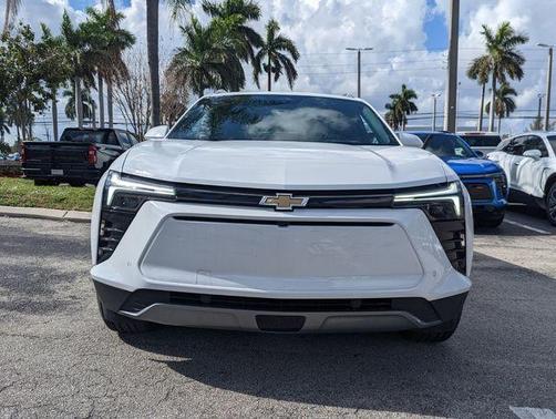Summit White 2025 Chevrolet Blazer EV LT