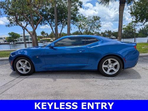 Hyper Blue Metallic 2018 Chevrolet Camaro 1LT