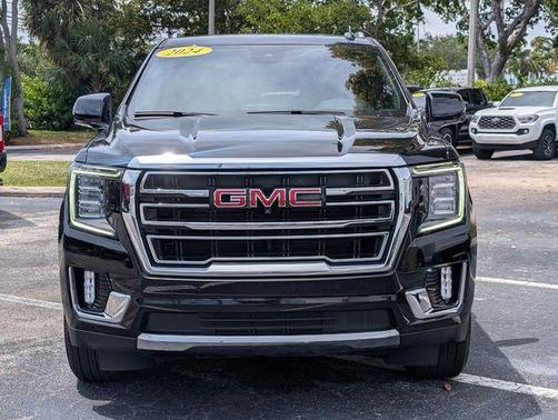 Onyx Black 2024 GMC Yukon SLT