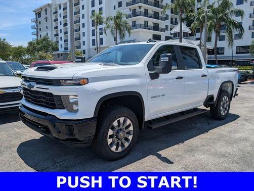 Summit White 2026 Chevrolet Silverado 2500 Custom