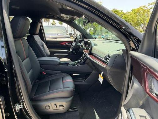 Mosaic Black Metallic 2026 Chevrolet Traverse RS